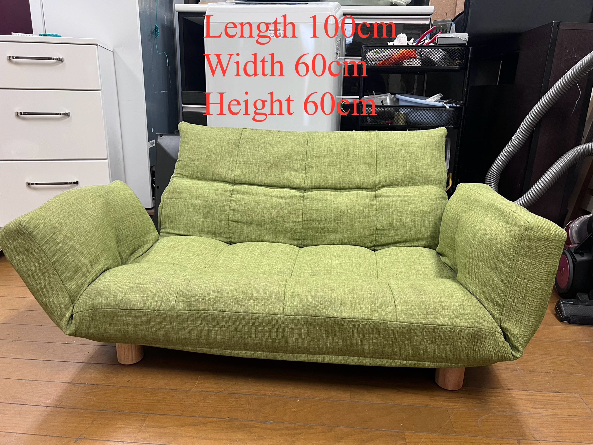 Ghế sofa nhỏ BG510291 572086412 3163320053830324 6808392410790297414 n