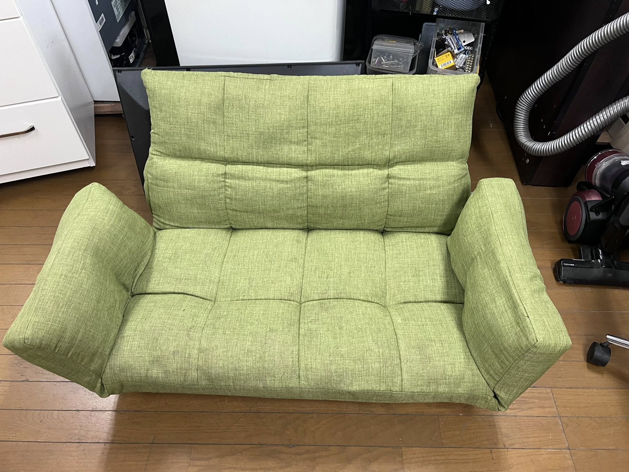 Ghế sofa nhỏ BG510291 572911692 3163320097163653 3787303202142566849 n