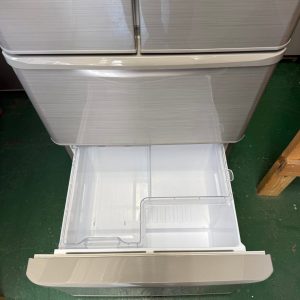 Tủ lạnh Sharp 2018 412L (làm đá tự động) TL66162 724045400 3398143943681266 5307379218616600372 n