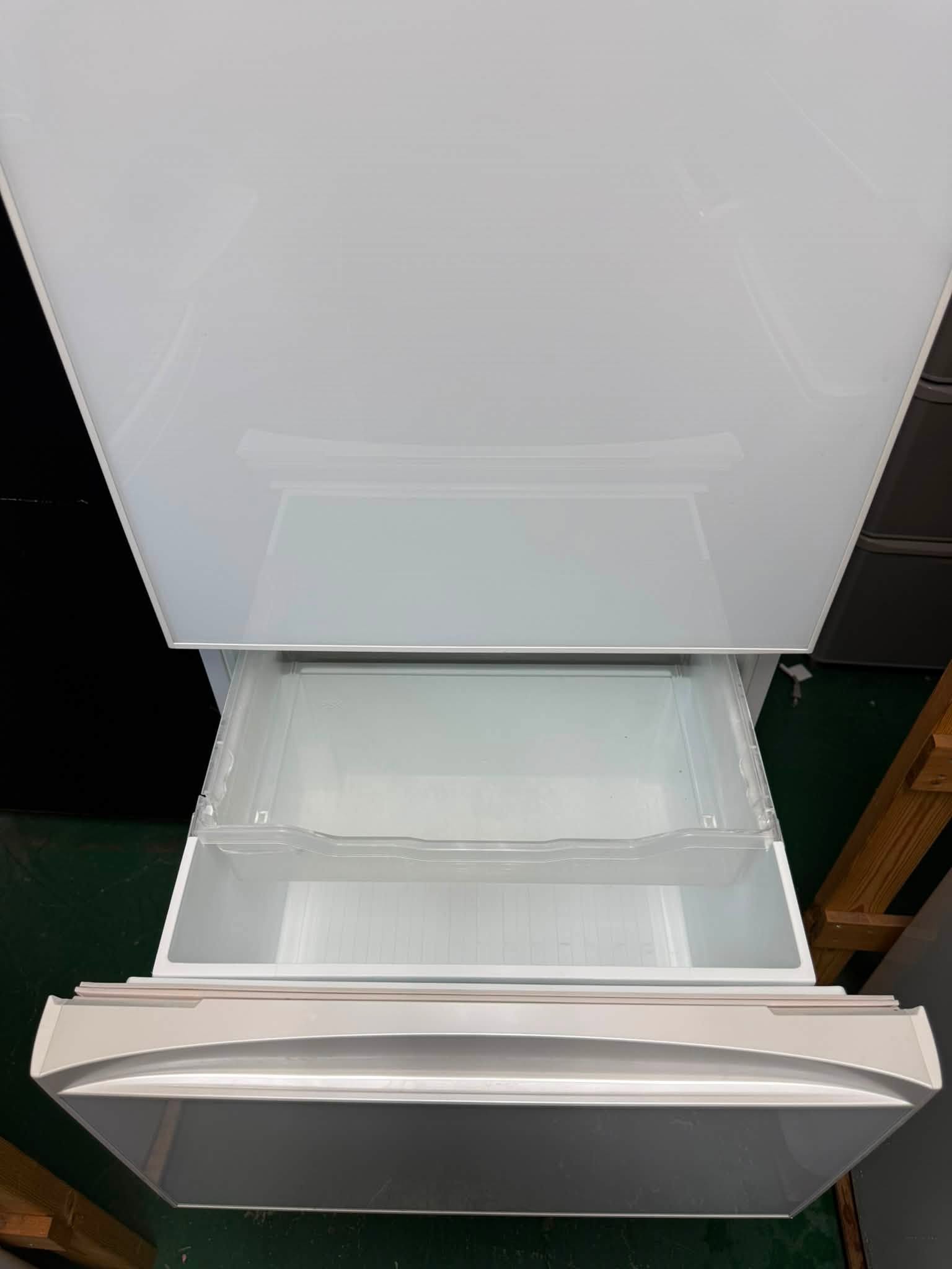 Tủ lạnh Toshiba 2015 ( mặt gương) TL6778 739996436 3420860431409617 7079854719789362586 n