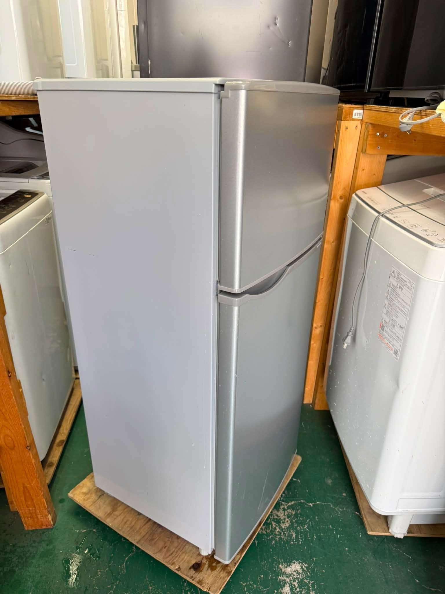 Tủ lạnh Sharp 2015 118L TL67254 754896088 3439223442906649 15866187326133122 n