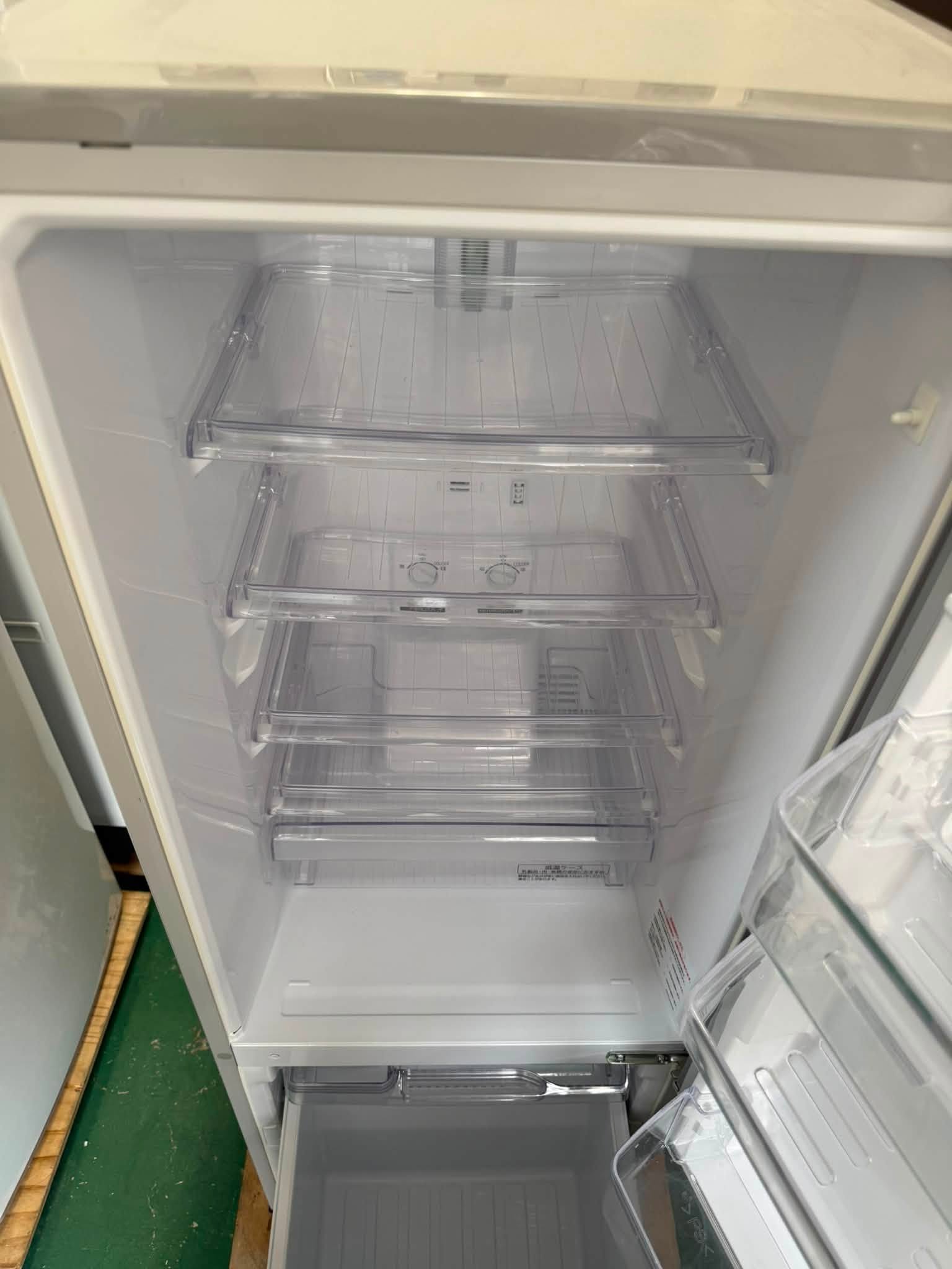 Tủ lạnh Mitsubishi 2017 168L TL6915 789571780 3481181652044161 5185802578855086823 n