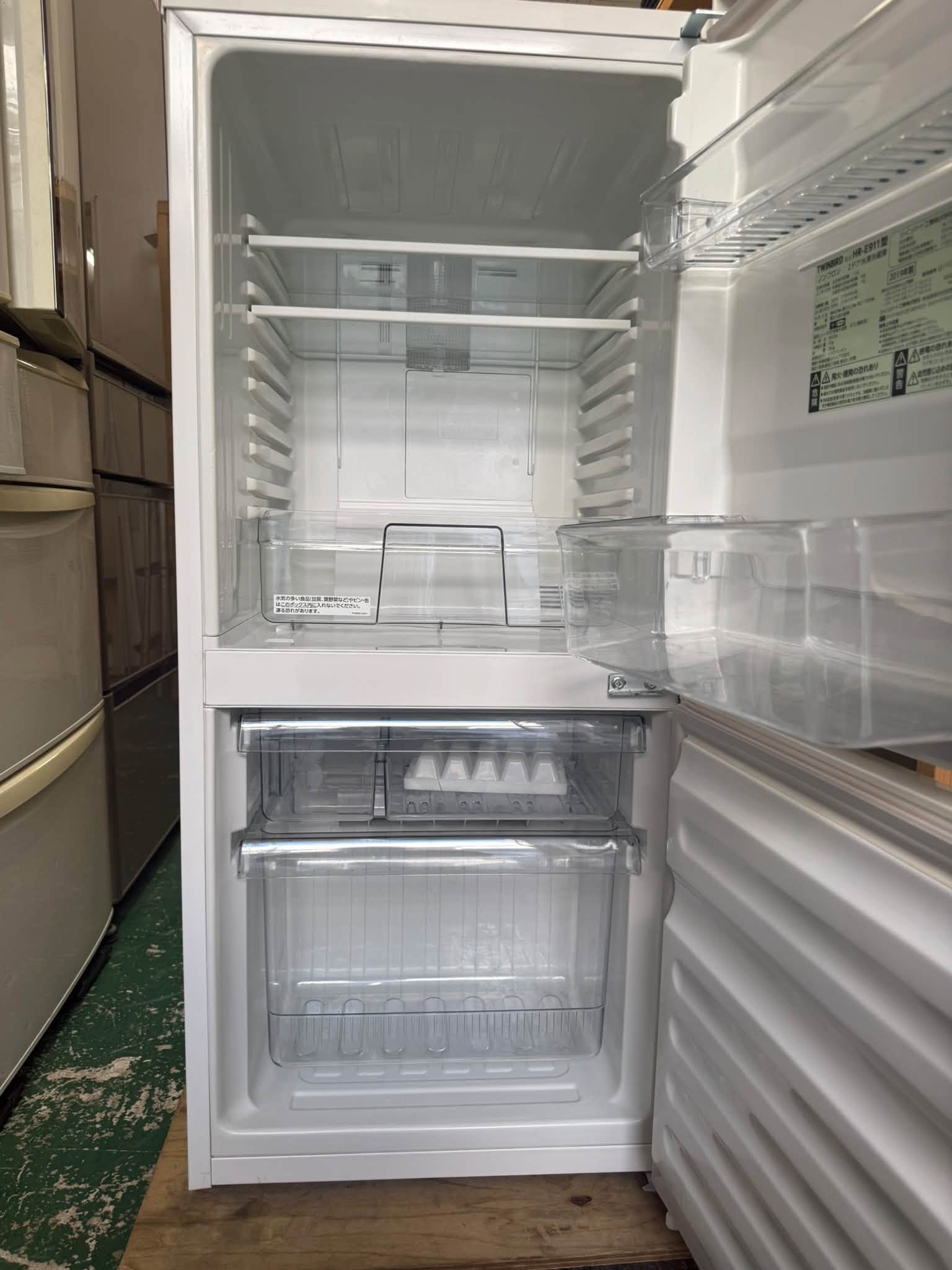 Tủ lạnh Twinbird 2019 110L TL61012 831119057 3514514175377575 496036787586347289 n